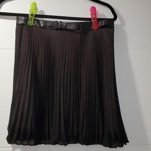 BCBG generation pleated skirt